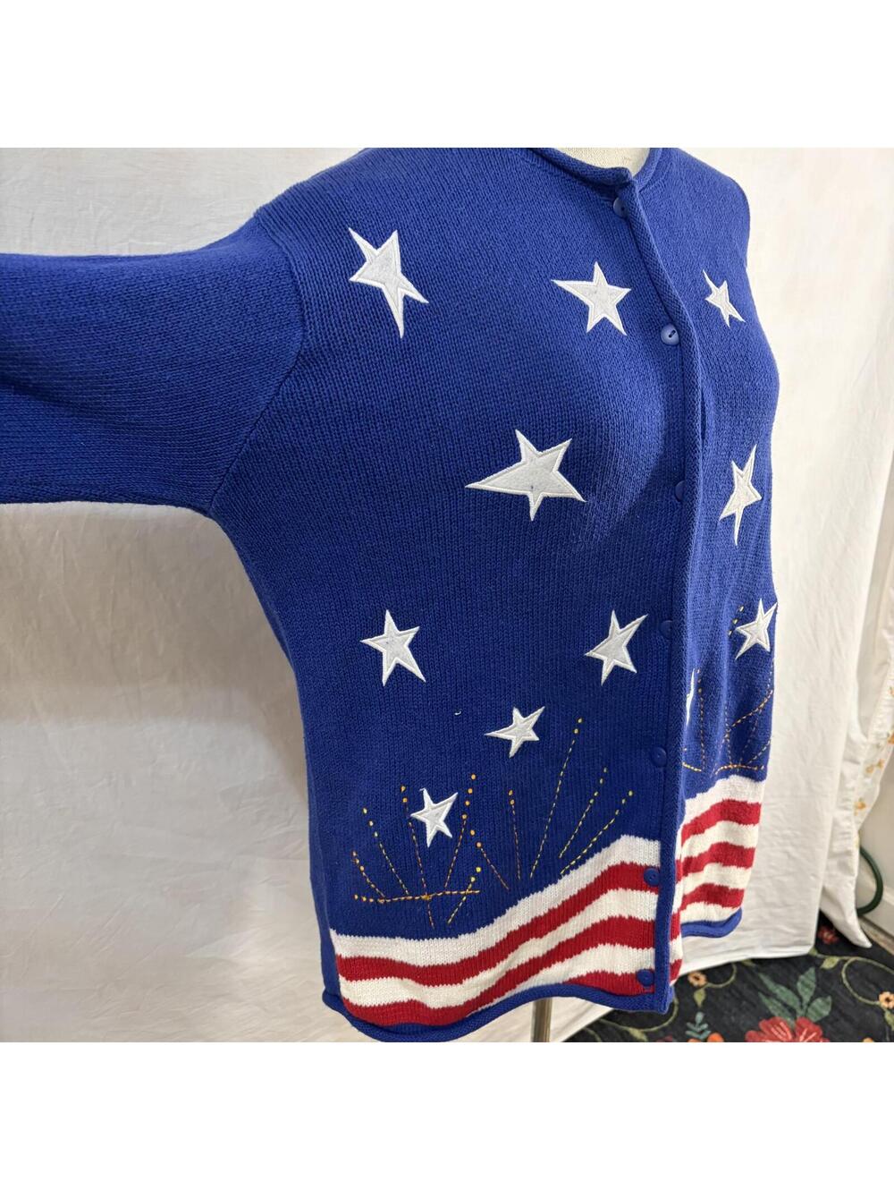 Patriotic American Flag knit cardigan size medium vintage 90s by Quacker Factory - Picture 2 of 6